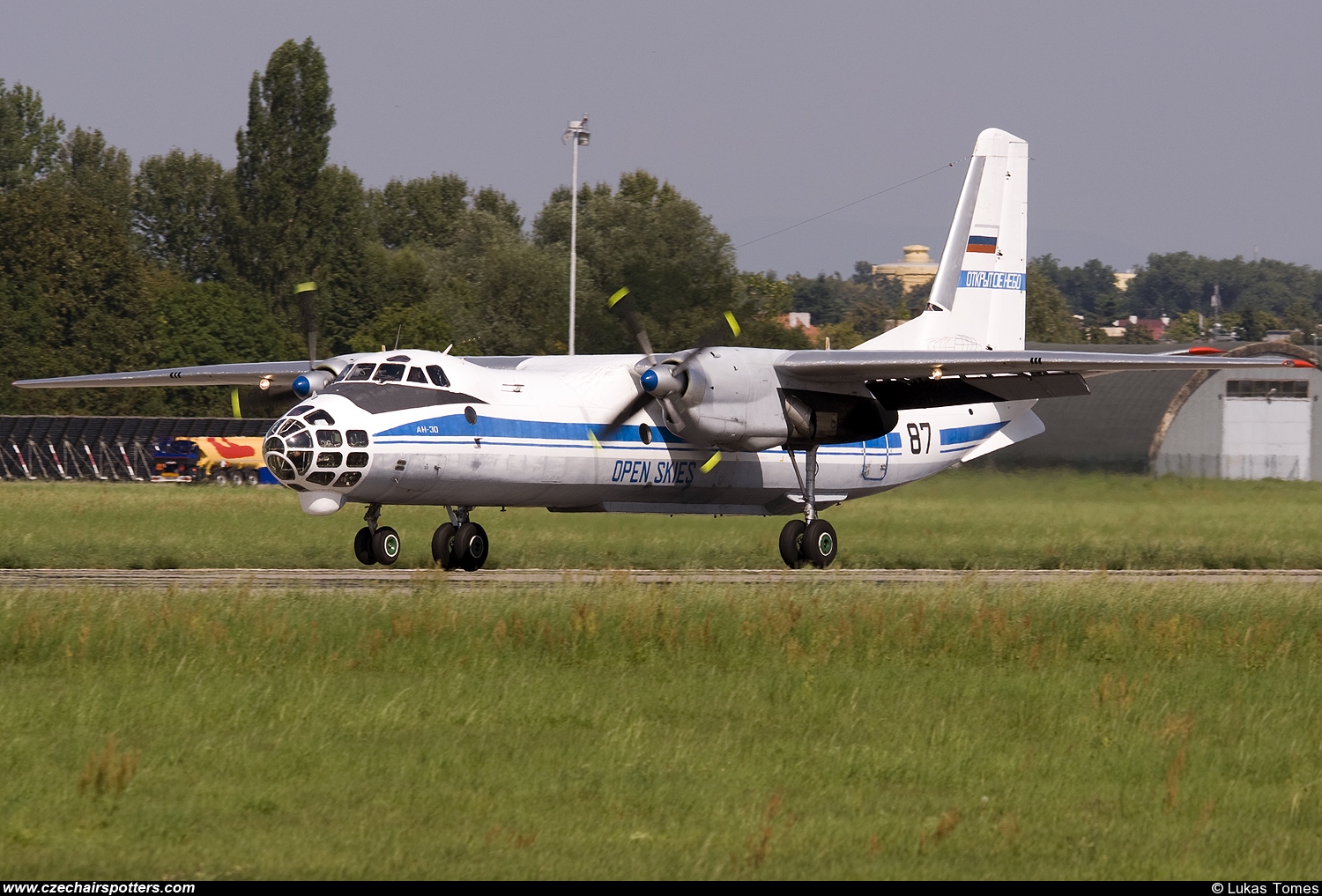 Russia - Air Force – Antonov An-30B "Clank" 87