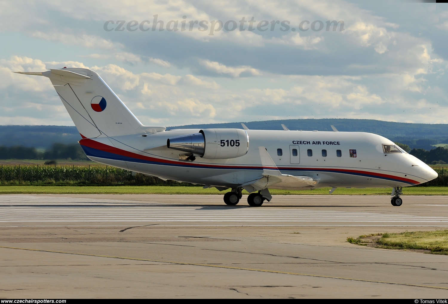 Czech - Air Force – Canadair  CL-600-2B16 Challenger 601-3A 5105