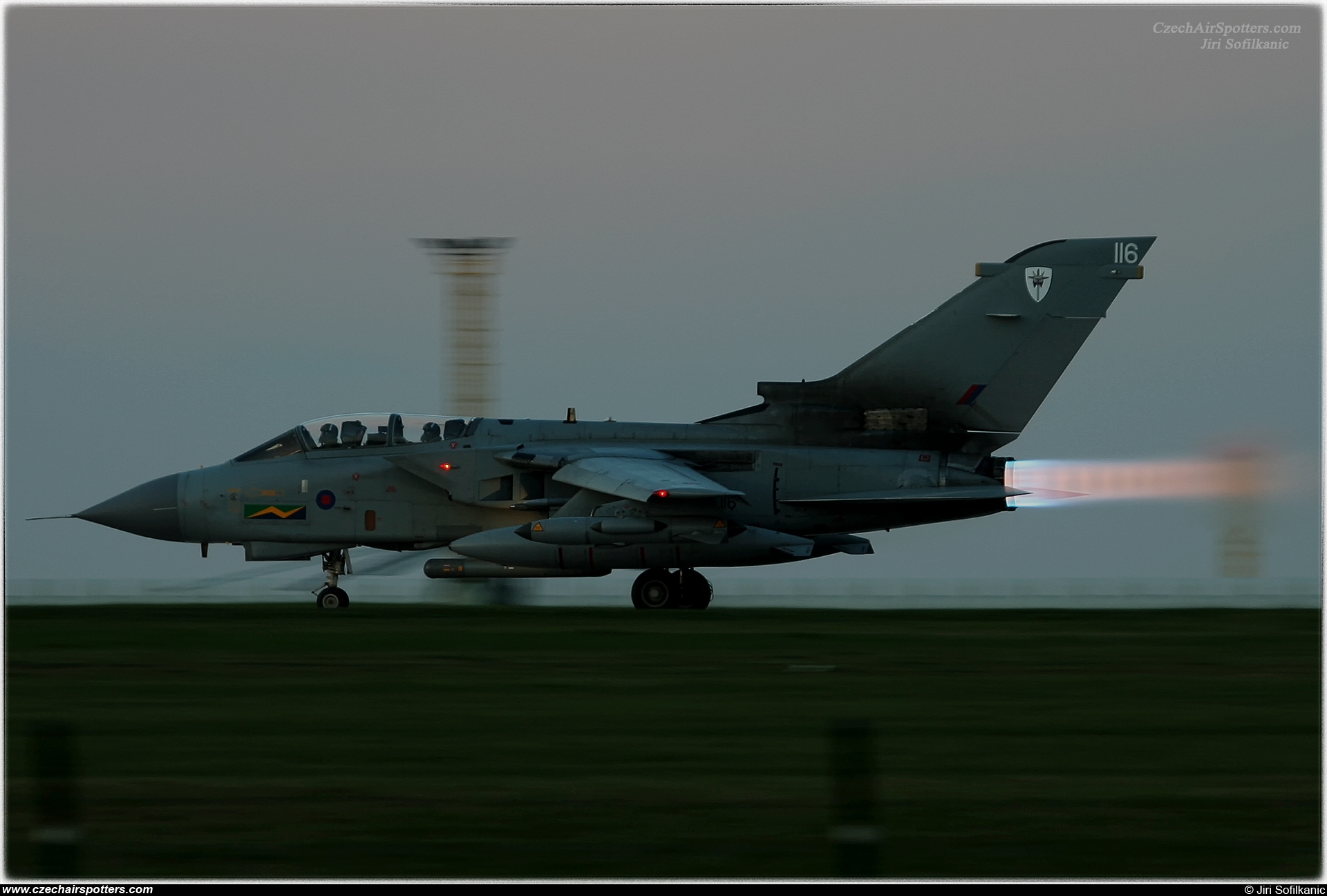 UK - Air Force – Panavia  Tornado GR 4A ZE116 / 116