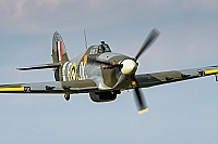 private – Hawker Hurricane Mk IV OO-HUR/JX-E/KZ321