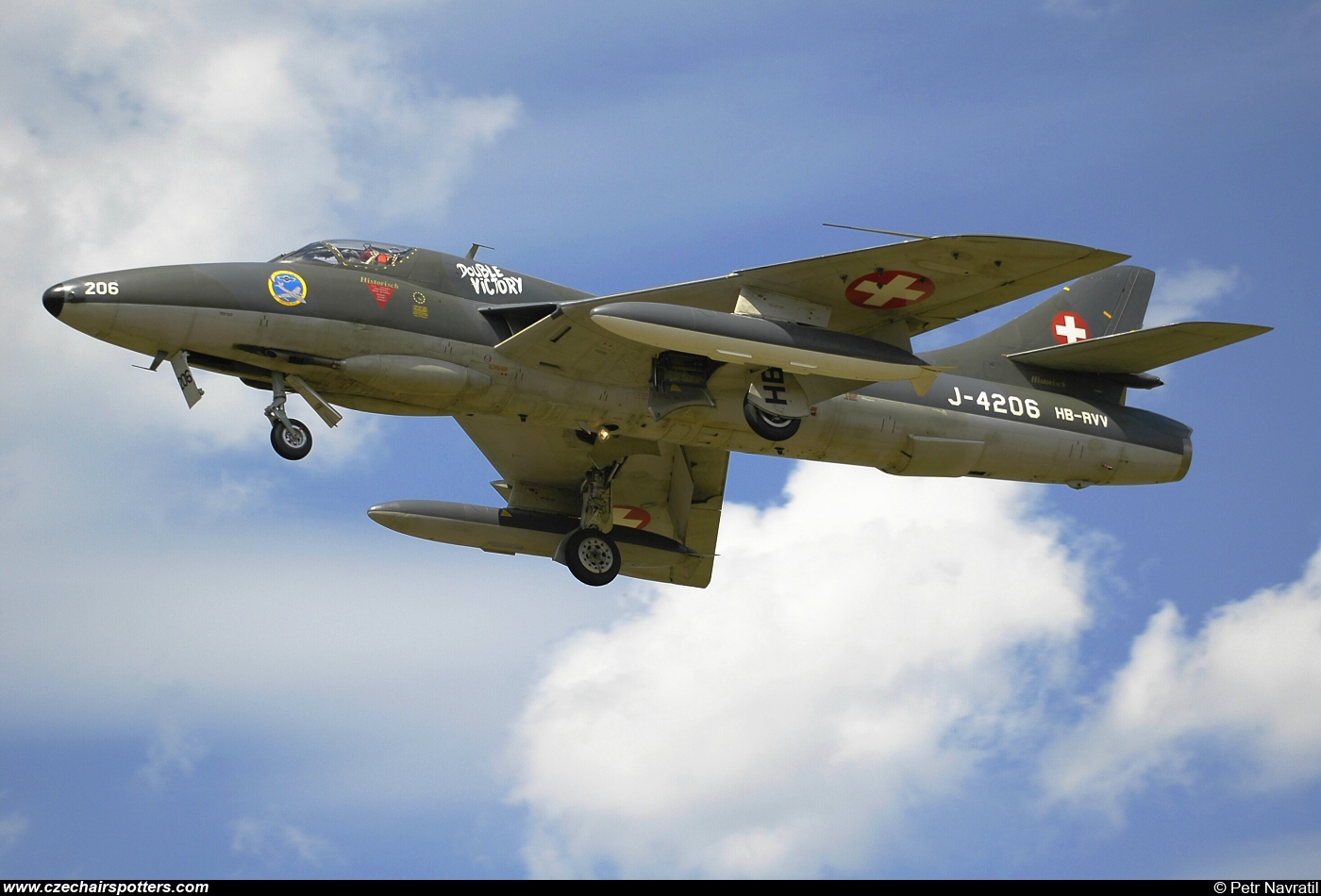 private – Hawker Hunter T68 J-4206/HB-RVV