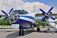 Meridian Aviation – Antonov An-12 UR-DWF