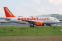 easyJet Airline – Airbus A319-111 G-EZAM
