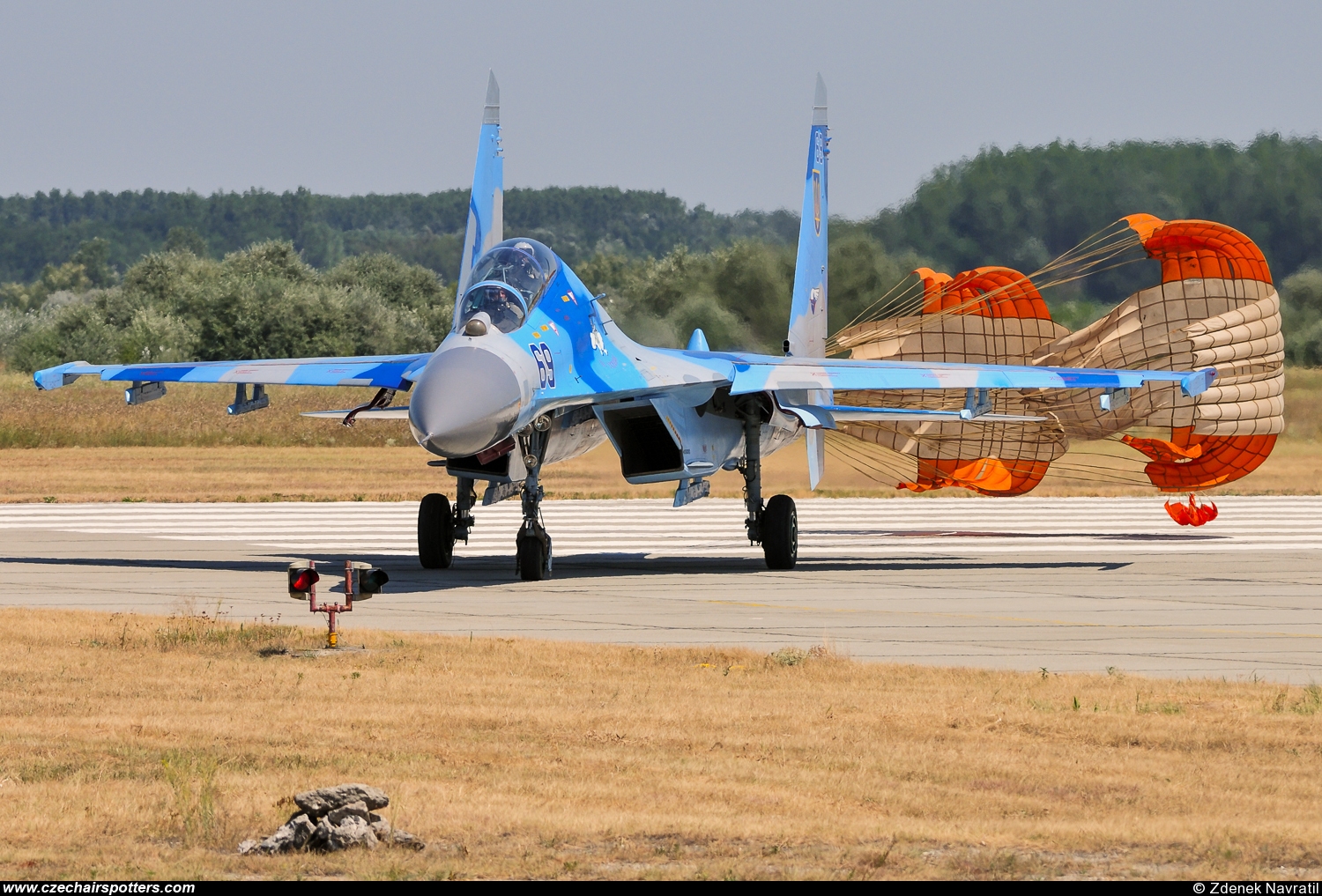 Ukraine - Air Force – Sukhoi Su-27 UB Flanker C 69