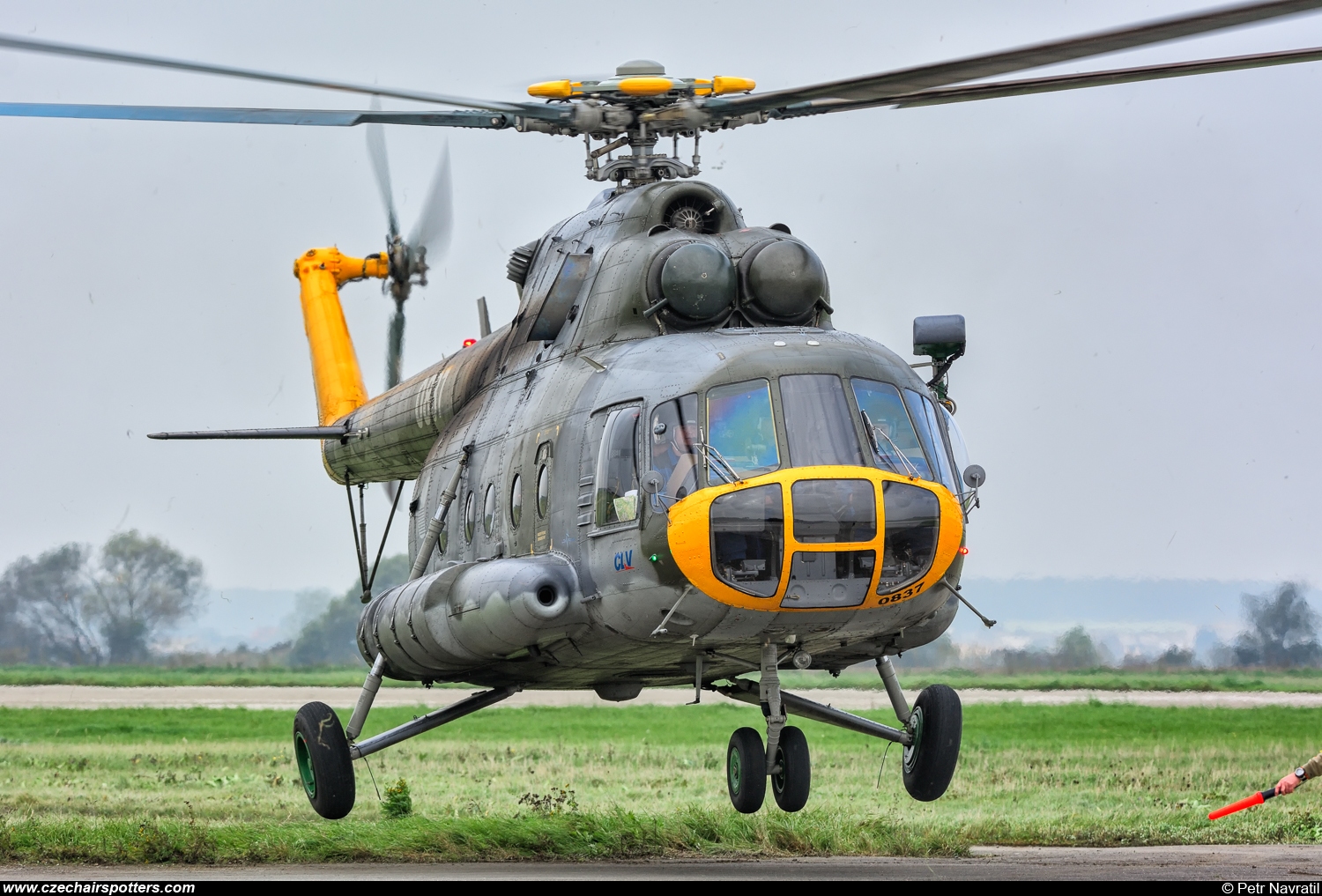 LOM Praha - CLV – Mil Mi-17 Hip 0837