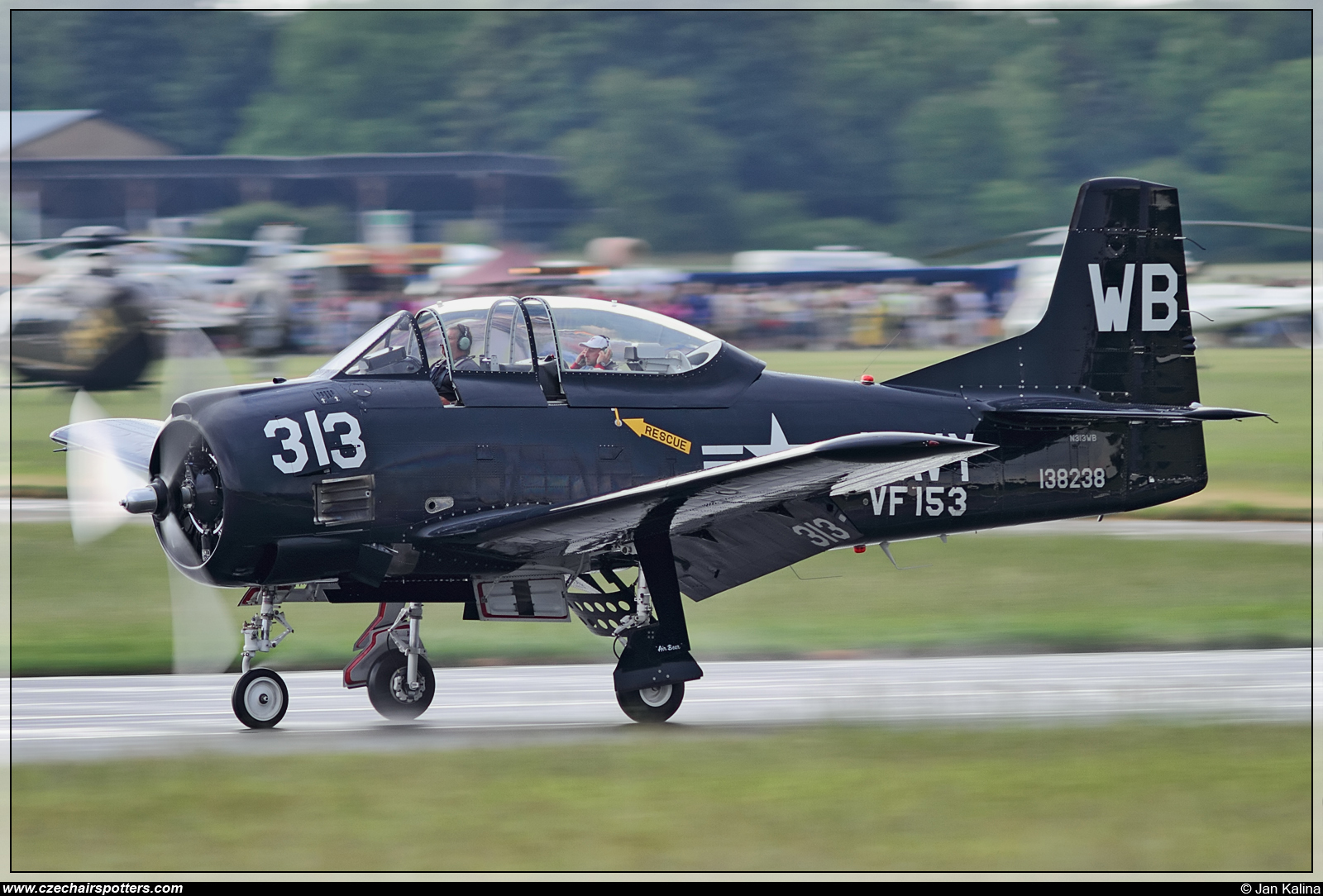 private – North American AT-28D Trojan N313WB / WB-313