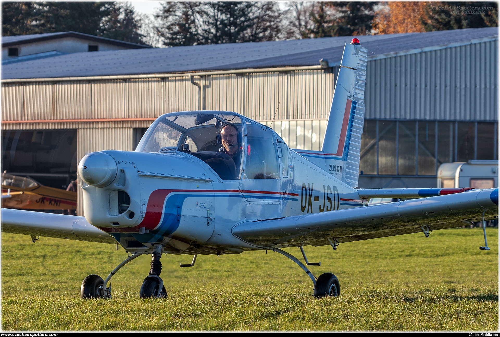 Aeroklub Jaromer – Zlin Z-42M OK-JSD
