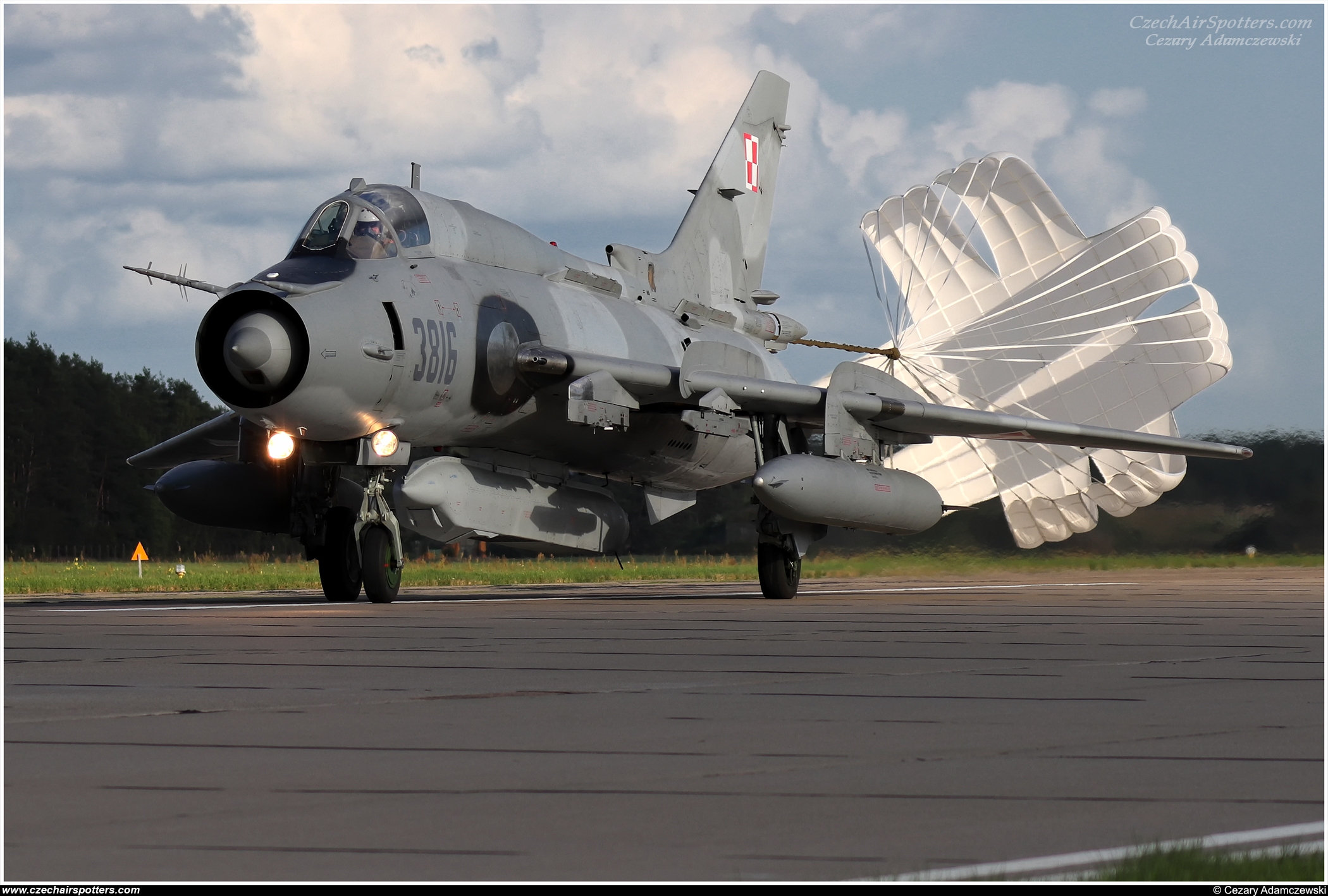 Poland - Air Force – Sukhoi Su-22 M-4 Fitter 3816
