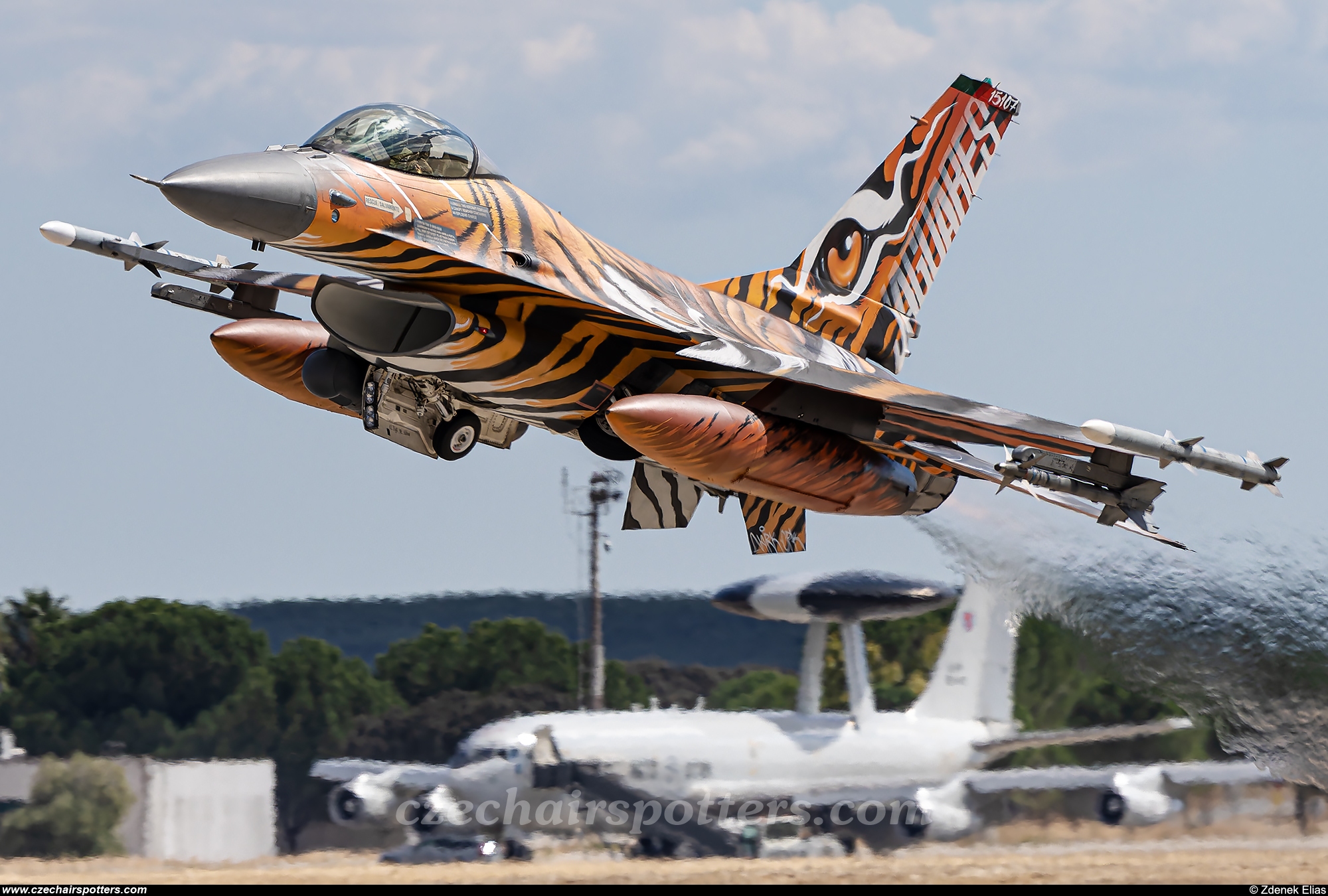 Portugal - Air Force – Lockheed Martin F-16AM Fighting Falcon 15107