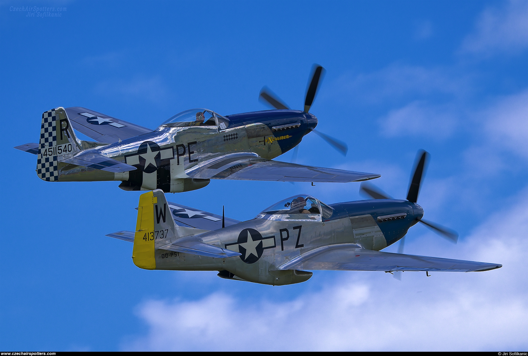 private &ndash; North American P-51D-30-NT Mustang OO-PSI / PZ-W