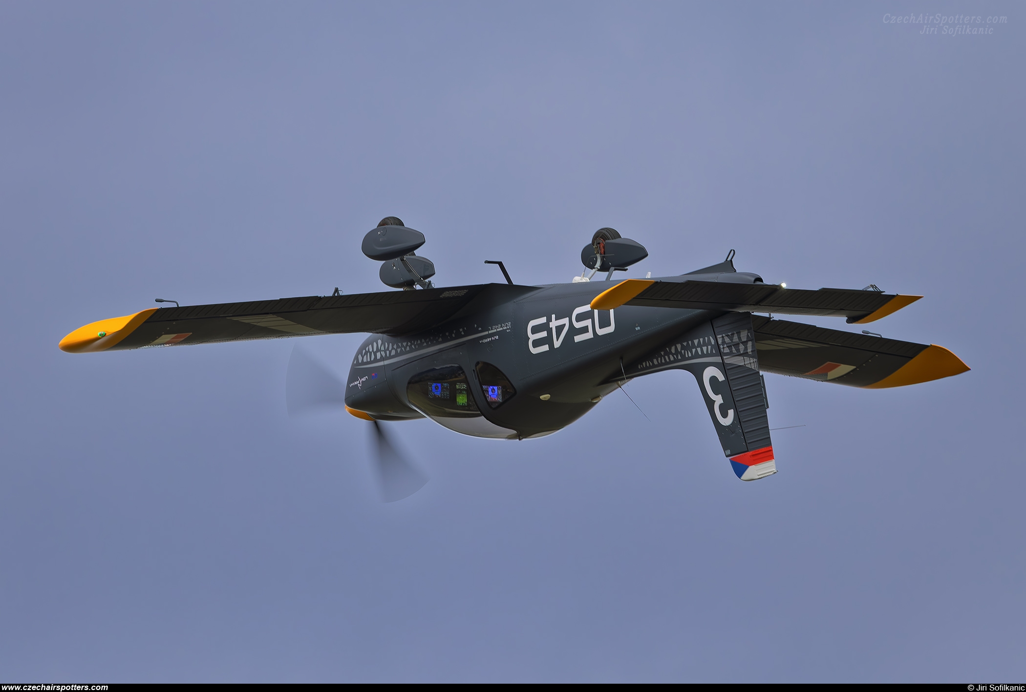 LOM Praha - CLV – Zlin Z-242L Zeus 0543